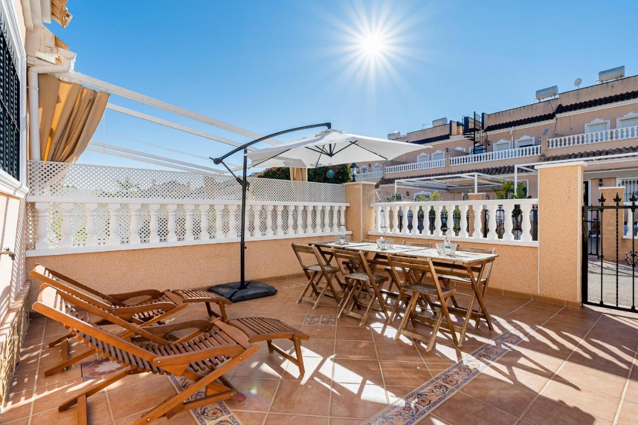 Bungalow La Zenia Cerca De La Playa Orihuela Exterior foto